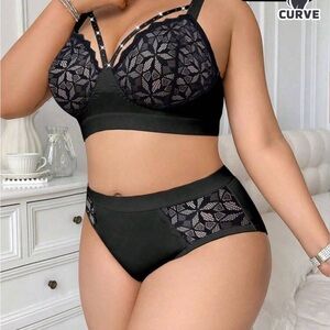 Black Lace Women's Intimate Set